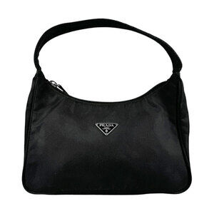 Prada Re Edition 2000 Shoulder bag black